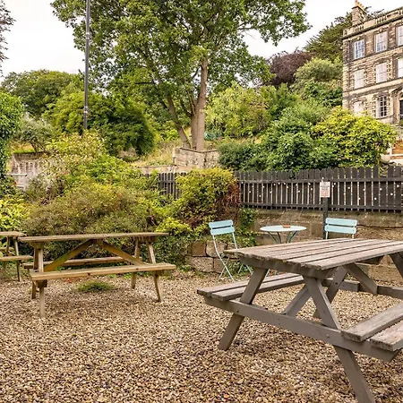 The Bolt Hole Town Centre, Dog Friendly