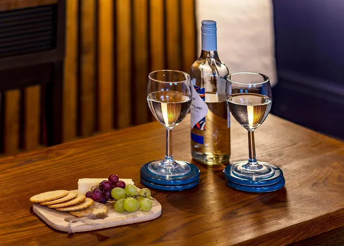 The Bolt Hole Town Centre, Dog Friendly Whitby